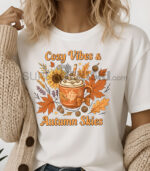 Бяла тениска с есенни мотиви, слънчоглед, кафе и есенни листа